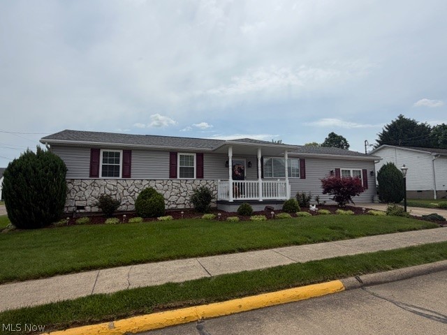 601 Mckenna Drive, Williamstown, WV - Photo 3