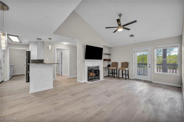 29832 Lenox Drive #227, Westlake, OH - Photo 5