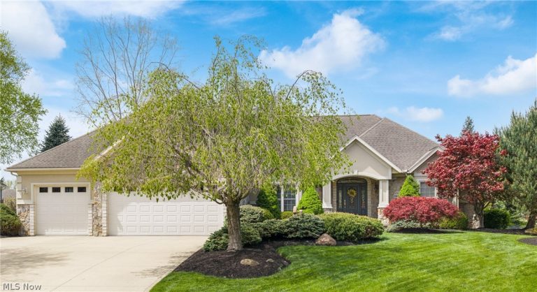 3448 Chadwick Drive, Uniontown, OH, 44685