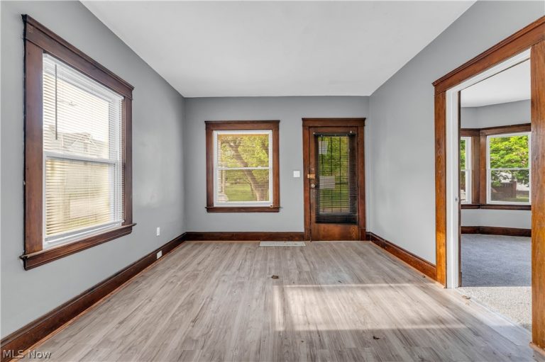 6415 Gertrude Avenue, Cleveland, OH - Photo 6