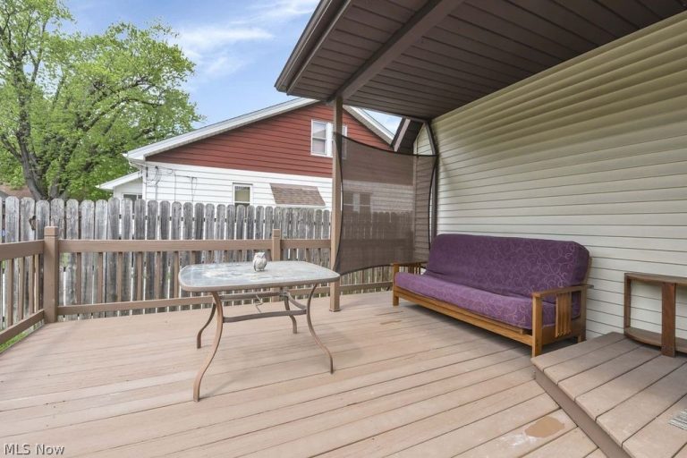 1733 Saratoga Avenue, Cleveland, OH - Photo 3