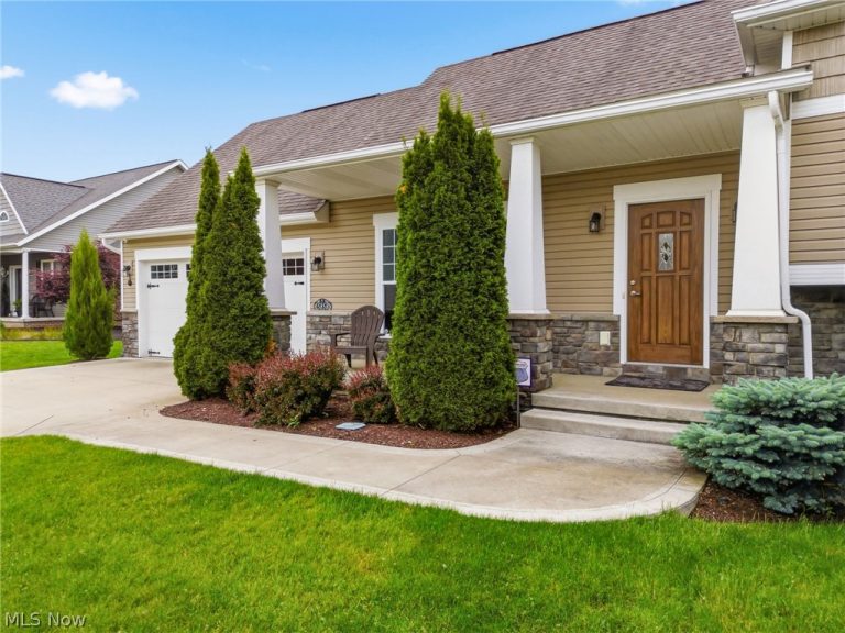 5858 Birmingham Street, Canton, OH - Photo 3