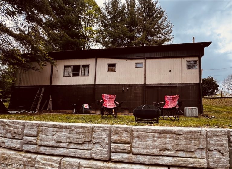 71100 Skyline Drive, Piedmont, OH - Photo 2