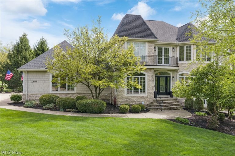 12683 Tall Timber Circle, North Royalton, OH, 44133