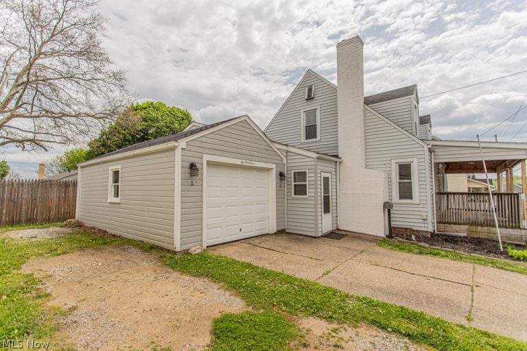 294 West Street, East Palestine, OH - Photo 3