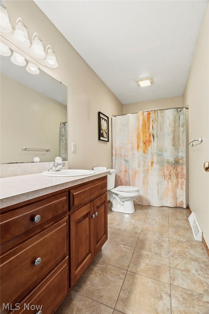 16710 Emmitsburg Road, Orrville, OH - Photo 6