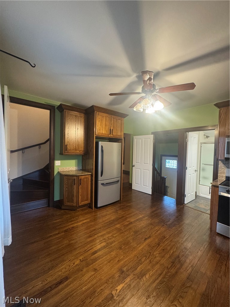 8506 Nowlen Street, Mentor, OH - Photo 2