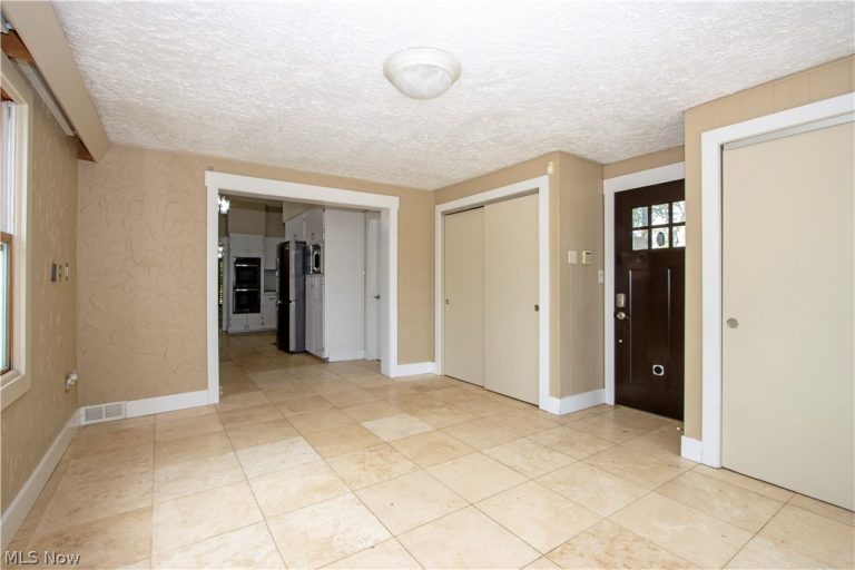 1864 Myers Road, Shelby, OH - Photo 6