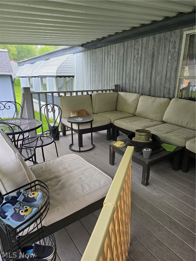 42 Redwood Drive, Beloit, OH - Photo 2