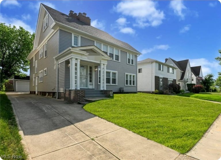 3315 Milverton Road, Shaker Heights, OH - Photo 2