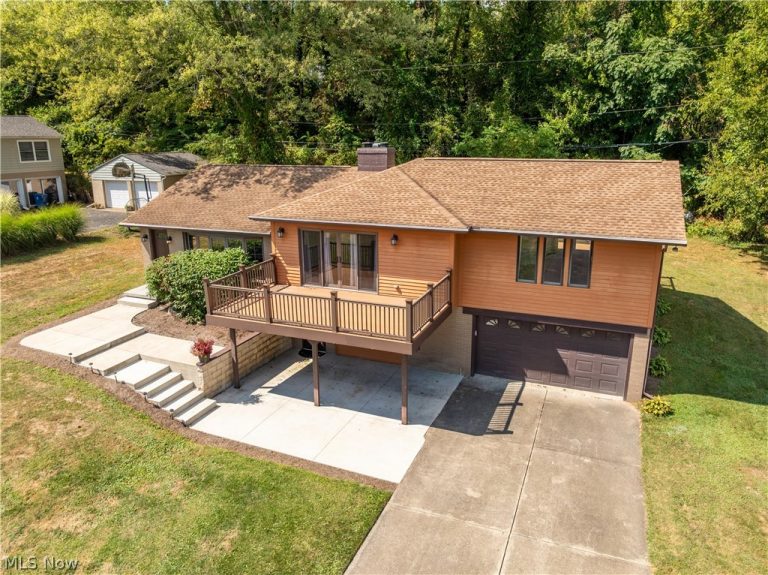 5265 Pin Oak Street, Massillon, OH, 44647
