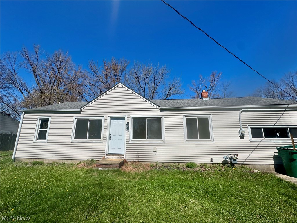7407 Hawk Avenue, Mentor, OH