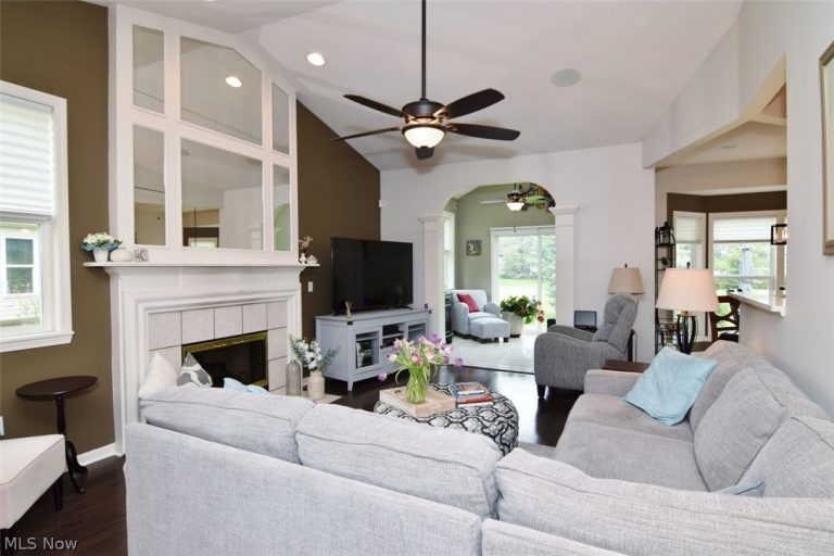 2997 Country Club Lane, Twinsburg, OH - Photo 3