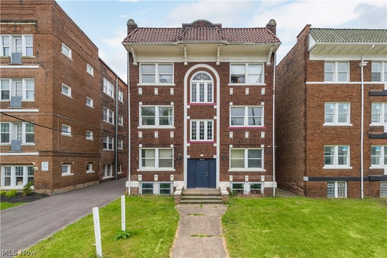14120 Superior Road, Cleveland, OH, 44118