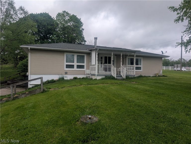 434 Steubenville Road, Carrollton, OH - Photo 5
