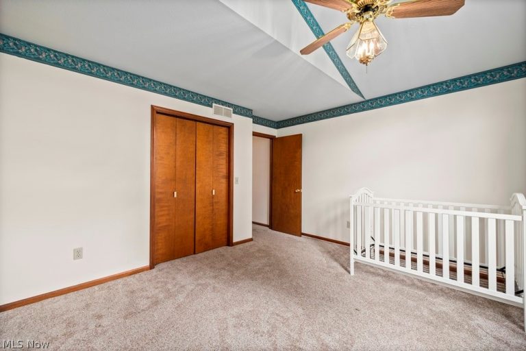 314 Greenwood Court, Elyria, OH - Photo 8