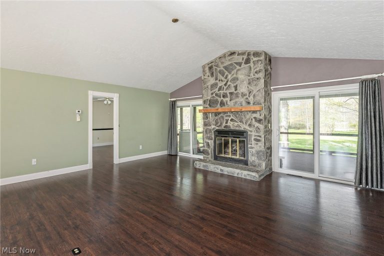 13310 Cedar Acres Drive, Chesterland, OH - Photo 4