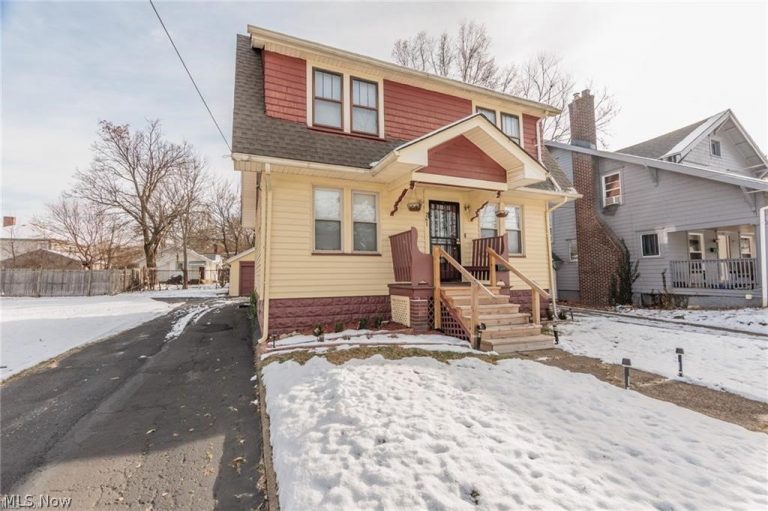 261 Madison Avenue, Akron, OH - Photo 3