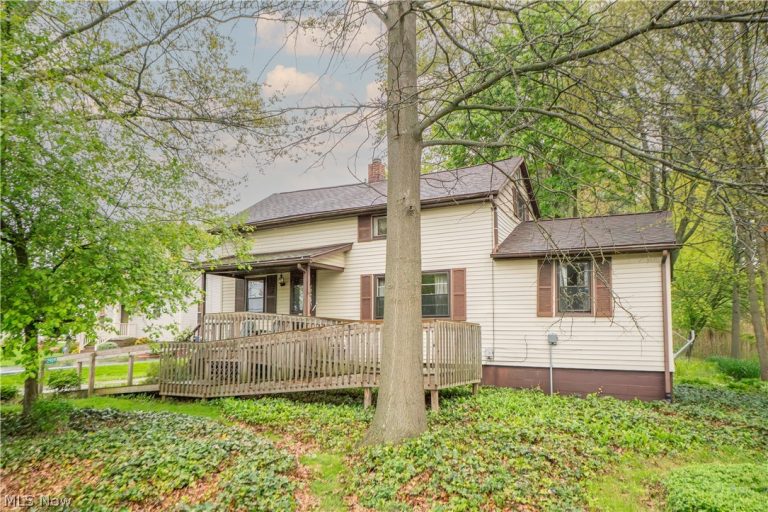 2909 Sanitarium Road, Akron, OH, 44312