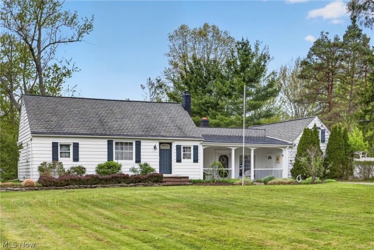 10650 Chillicothe Road, Kirtland, OH - Photo 2