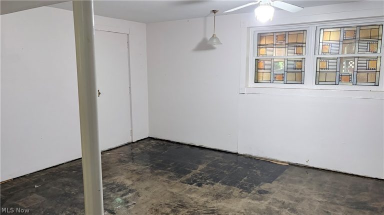 2521 East Drive, Marion, OH - Photo 3
