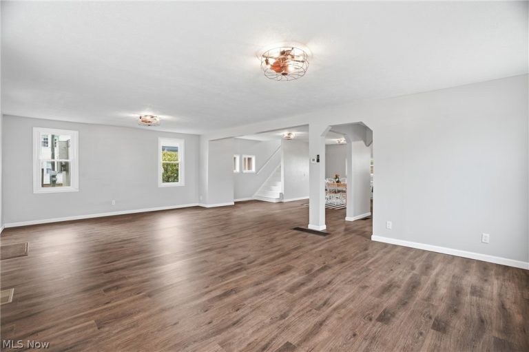 113 Washington St, Elizabeth, WV - Photo 8
