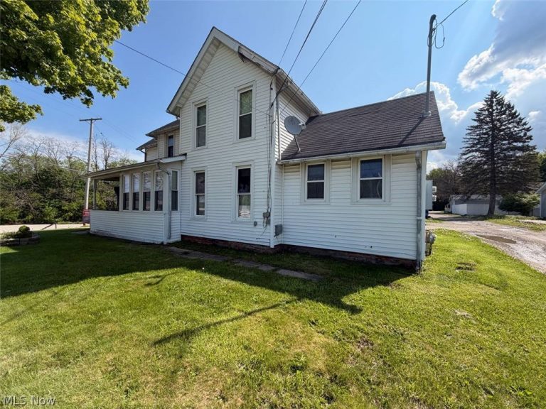 830 Bunker Hill Road, Ashtabula, OH - Photo 2