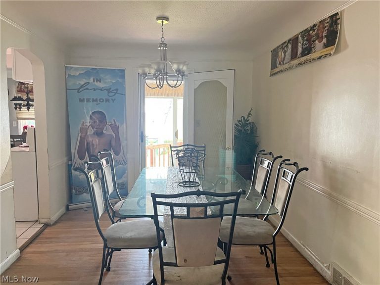 4241 Bexley Boulevard, South Euclid, OH - Photo 3