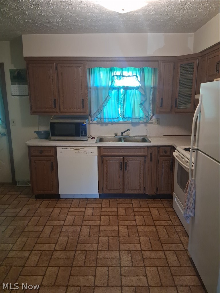 132 Highland Avenue, Barnesville, OH - Photo 8