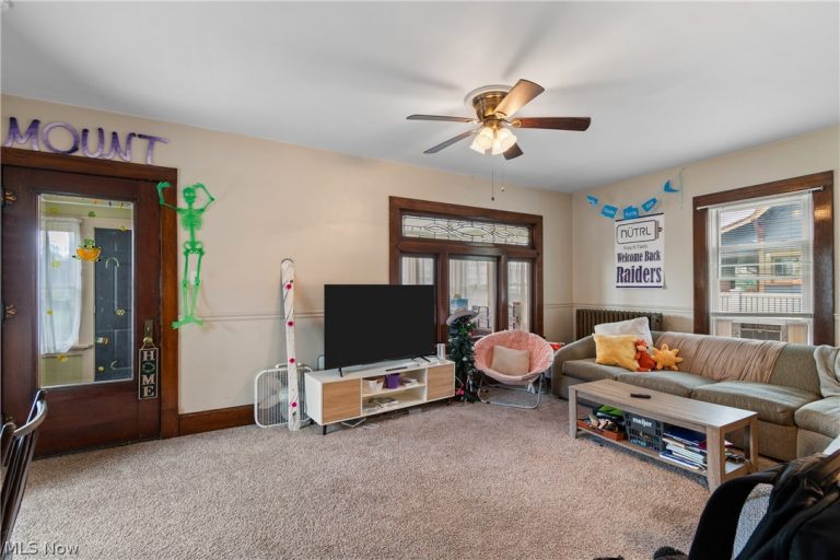 2372 Union Avenue, Alliance, OH - Photo 4
