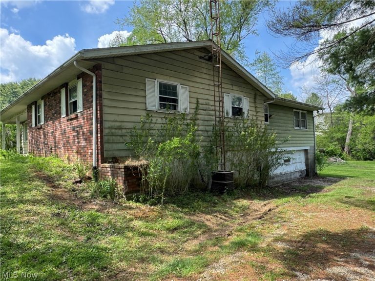 1651 Trend Drive, Zanesville, OH - Photo 3