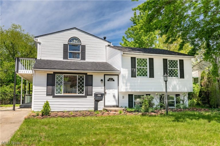 1271 Carol Drive, Kent, OH - Photo 2