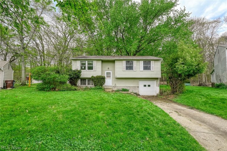 1314 Denise Drive, Kent, OH - Photo 2