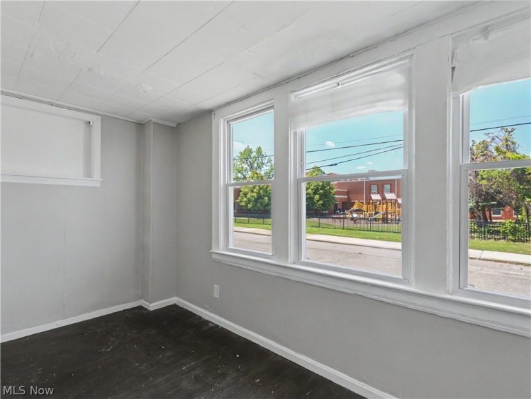 1367 Clearaire Road, Cleveland, OH - Photo 8