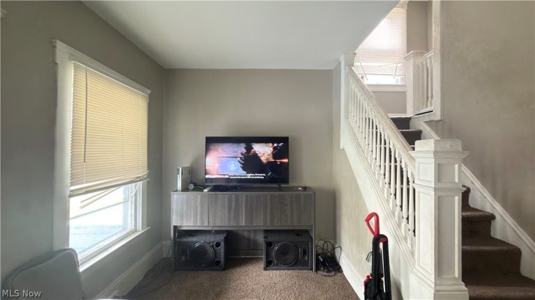 4297 139th Street, Cleveland, OH - Photo 2