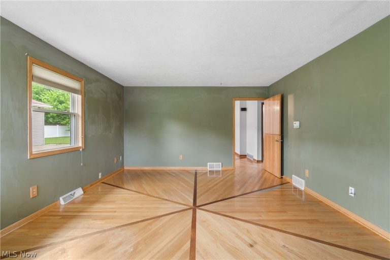 343 3rd Street, Wadsworth, OH - Photo 2