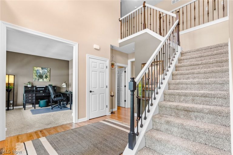 2886 Parnham Drive, Medina, OH - Photo 5