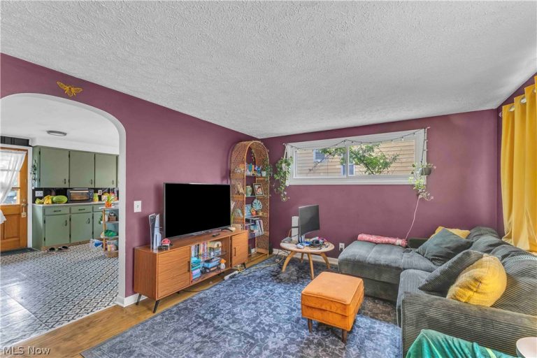 2803 11th Street, Canton, OH - Photo 2
