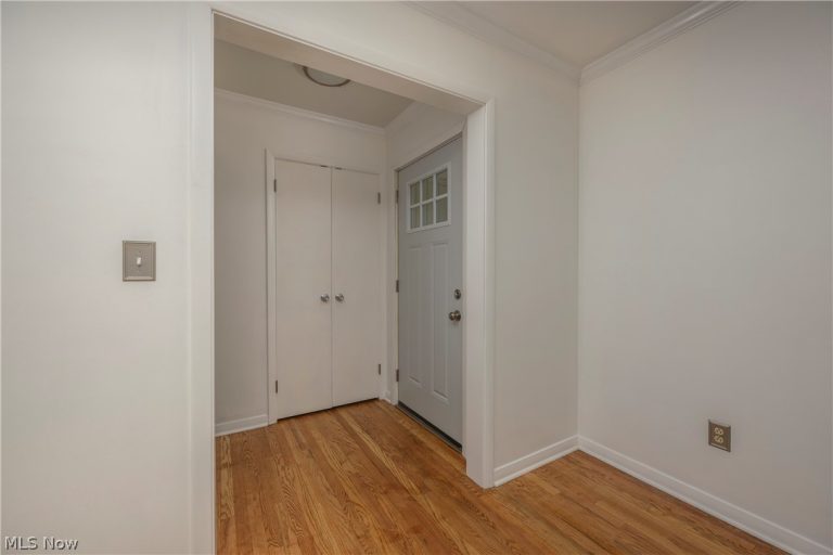 1107 4th Street, Massillon, OH - Photo 6