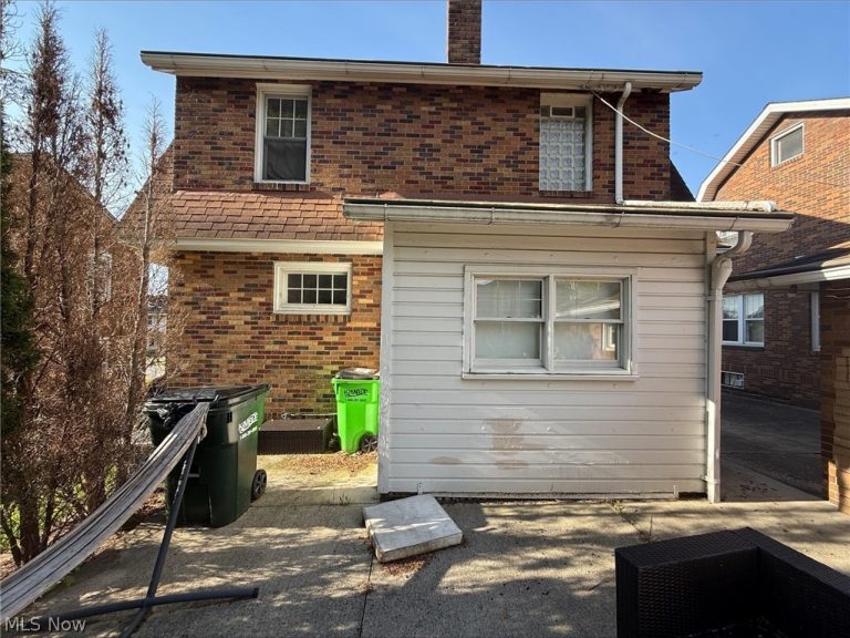 708 Bowman Street, Wooster, OH - Photo 3