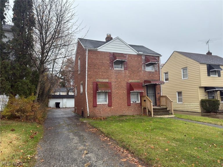 17316 Throckley Avenue, Cleveland, OH, 44128