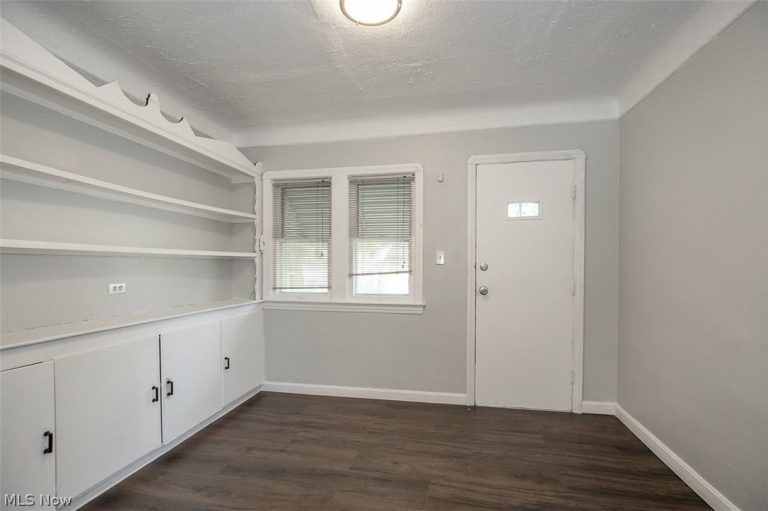3522 149th Street, Cleveland, OH - Photo 8