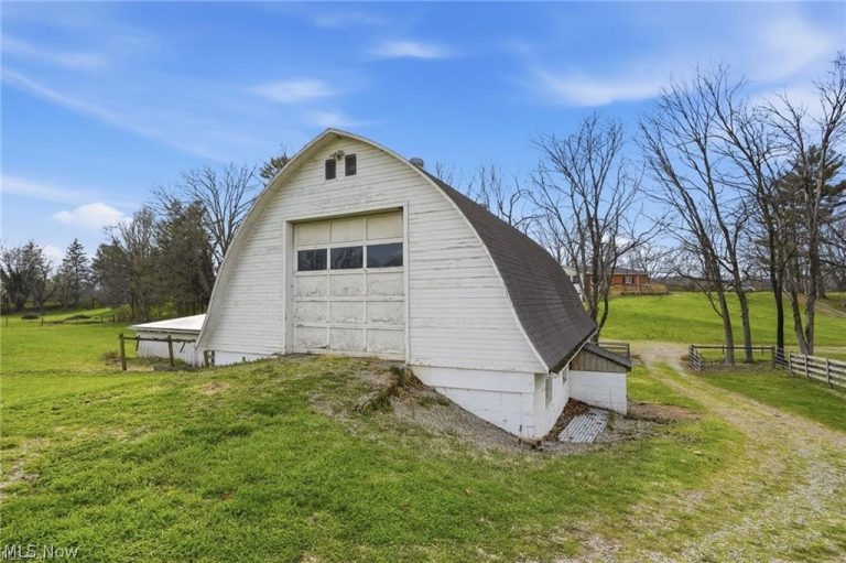 5.73 acres Arrow Point Drive, Zanesville, OH - Photo 2