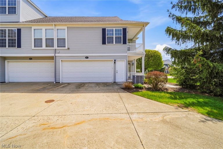351 Legend Court #C, Highland Heights, OH - Photo 3