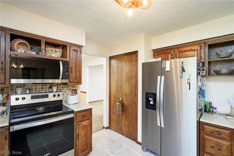 3097 Baughman Road, Clinton, OH - Photo 6