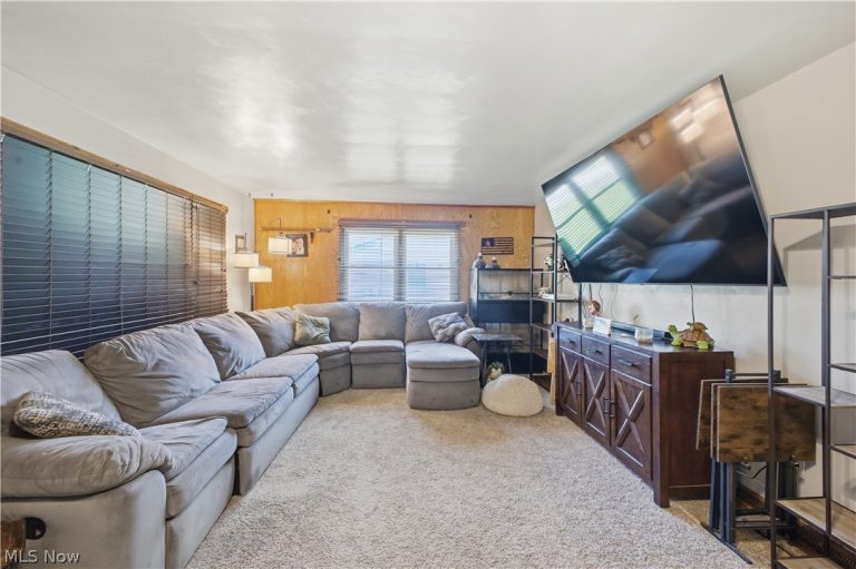 20 James Street, Columbiana, OH - Photo 8