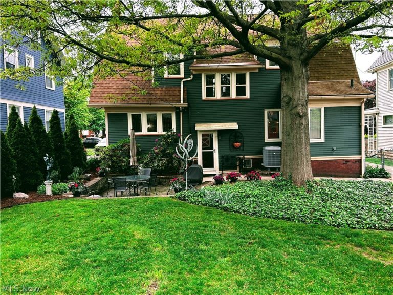 1459 Arthur Avenue, Lakewood, OH - Photo 5