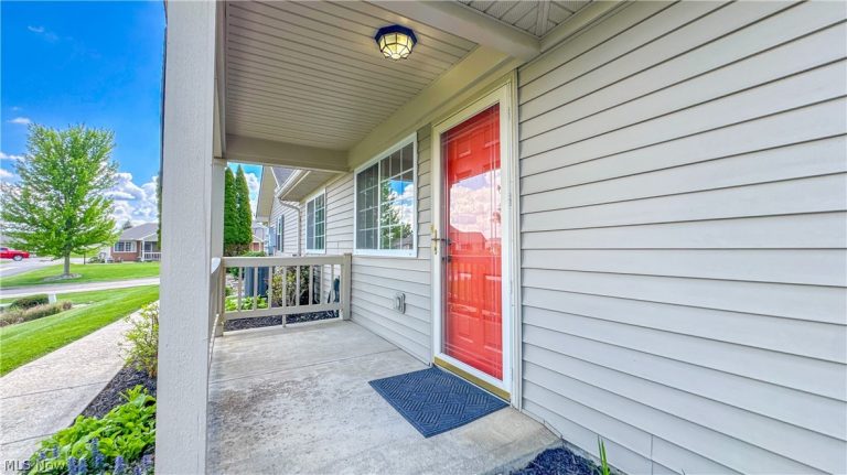3710 Colony Hill Drive, Zanesville, OH - Photo 4