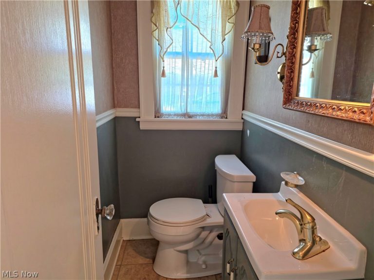 6670 Stratford Road, Concord Twp, OH - Photo 6