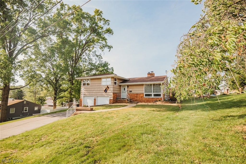 2502 27th Street, Parkersburg, WV